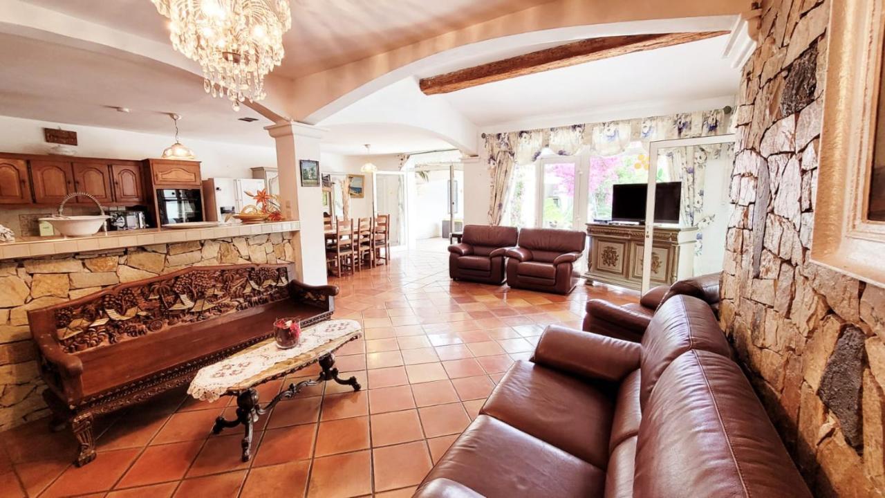 Villa Provencale A Sainte Maxime, Golf De Saint Tropez Exterior foto